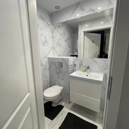 Sloneczny Z Widokiem Na Morze! Διαμέρισμα *